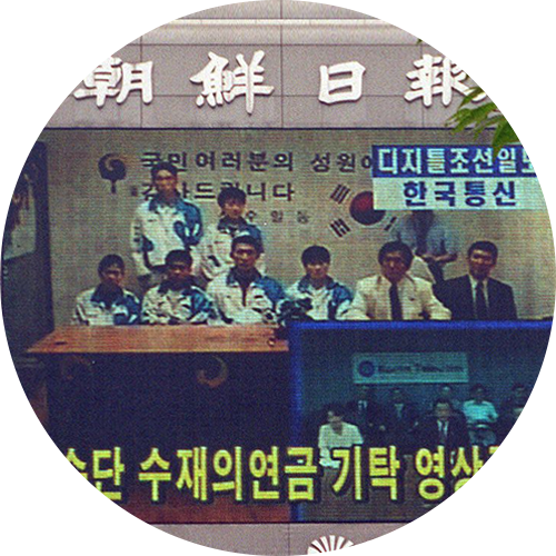애틀란타 올림픽 메달리스트 인터뷰 전광판 생중계 이미지